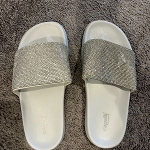 White womens slides
